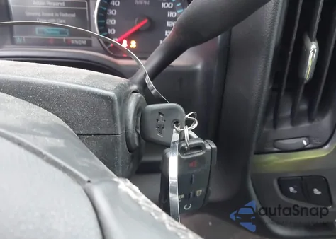 2016 Chevrolet Silverado 1500 1Lt из США, поврежденный, VIN 1GCVKREC9GZ266050